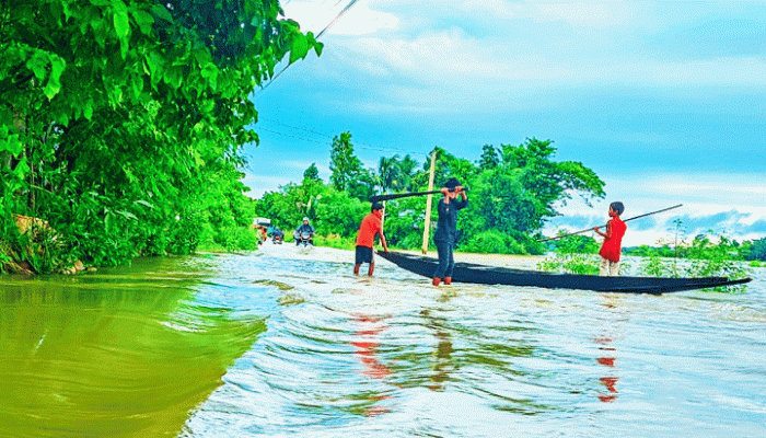 ঢলের পানিতে সুনামগঞ্জের নিম্নাঞ্চল প্লাবিত, সড়ক যোগাযোগ বিচ্ছিন্ন