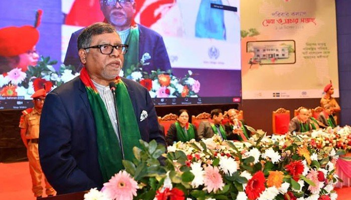 জরুরি স্বাস্থ্যসেবায় ৫০০ সরকারি স্বাস্থ্য ইউনিটে ২৪ ঘণ্টা সার্ভিস শুরু: স্বাস্থ্যমন্ত্রী