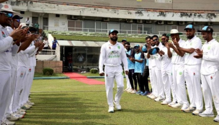 বিদায় বেলায় আফসোস নেই, ইমরুলের কাছে সাকিবই সেরা